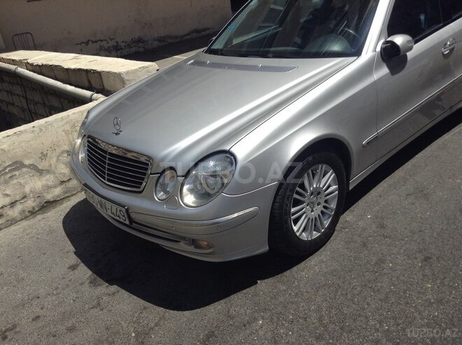 Mercedes E 320 2004, 32,700 km - 3.2 l - Bakı