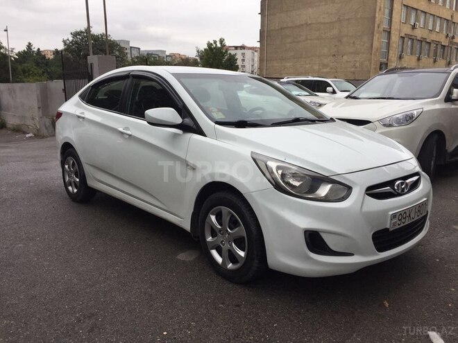 Hyundai Accent 2012, 80,000 km - 1.4 l - Bakı