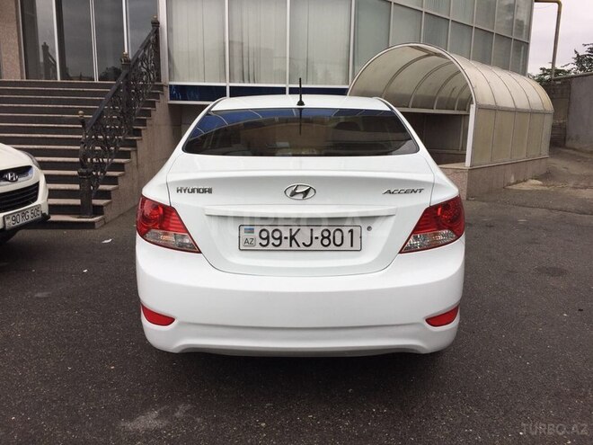 Hyundai Accent 2012, 80,000 km - 1.4 l - Bakı