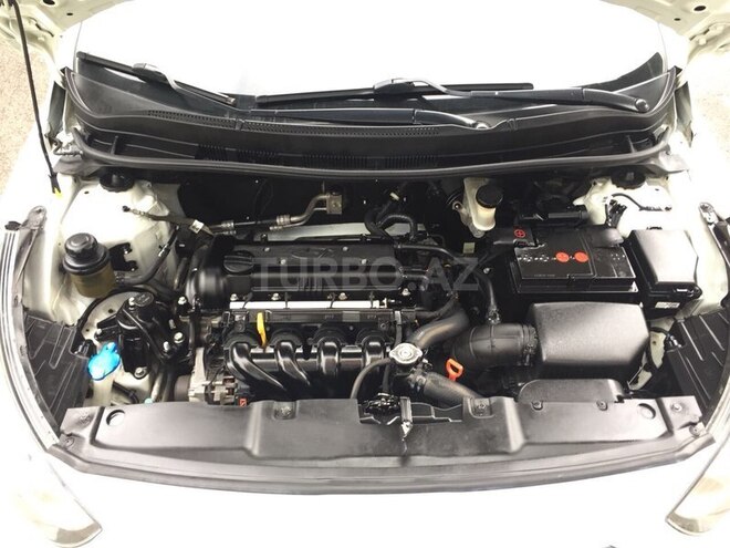 Hyundai Accent 2012, 80,000 km - 1.4 l - Bakı