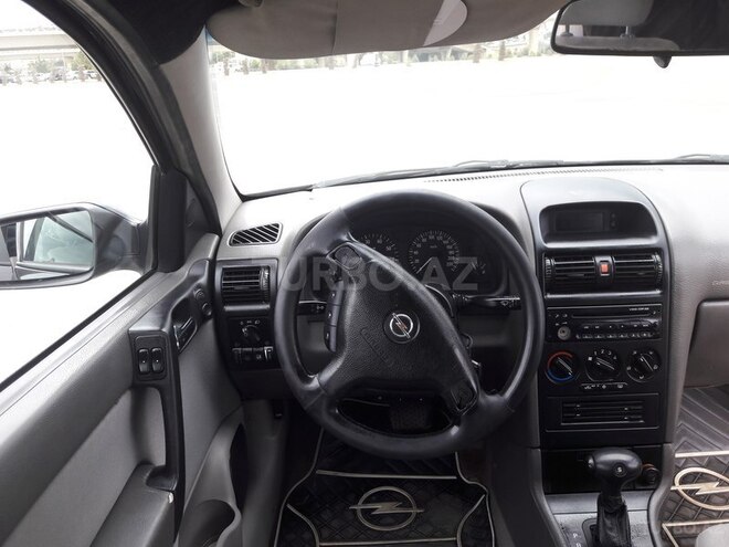 Opel Astra 2002, 2,256,870 km - 1.8 л - Sumqayıt