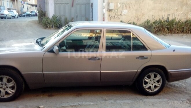 Mercedes E 280 1994, 4,500,000 km - 0.3 l - Bakı