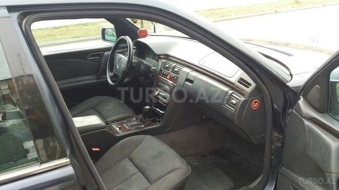 Mercedes E 230 1997, 212,000 km - 2.3 l - Sumqayıt