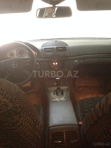 Mercedes E 220 2007, 200,000 km - 2.2 l - Şamaxı