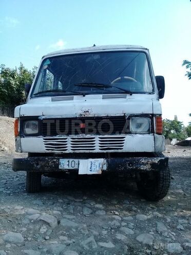 Mercedes 208 D 1990, 23,522 km - 0.1 l - Ağsu