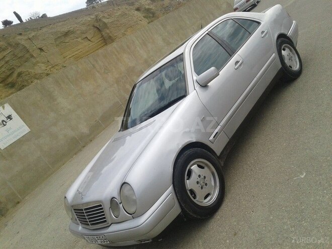 Mercedes E 240 1998, 390,000 km - 2.4 l - Bakı