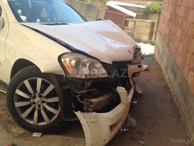 Mercedes GL 450 2006, 175,000 km - 4.5 l - Bakı