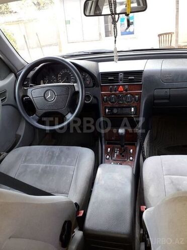 Mercedes C 180 1999, 235,470 km - 1.8 л - Bakı