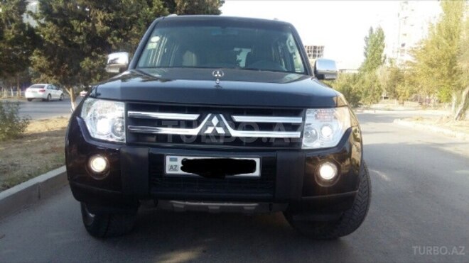 Mitsubishi Pajero 2009, 178,000 km - 0.3 l - Xırdalan