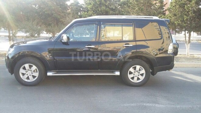 Mitsubishi Pajero 2009, 178,000 km - 0.3 l - Xırdalan