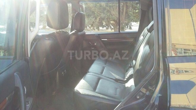 Mitsubishi Pajero 2009, 178,000 km - 0.3 l - Xırdalan