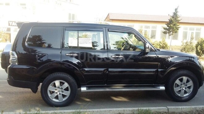 Mitsubishi Pajero 2009, 178,000 km - 0.3 l - Xırdalan
