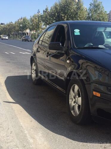 Volkswagen Jetta 2004, 157,000 km - 2.0 l - Bakı
