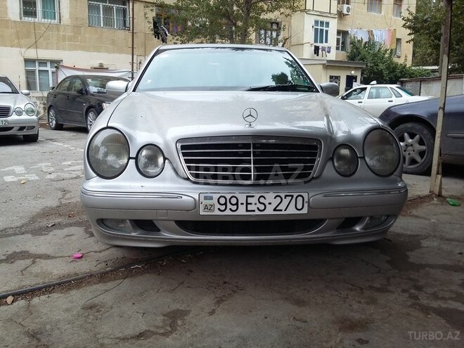 Mercedes E 270 2001, 316,800 km - 2.7 л - Bakı