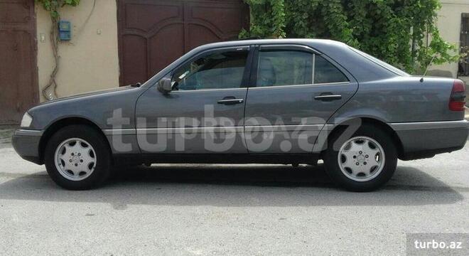 Mercedes C 220 1996, 315,000 km - 2.2 l - Bakı
