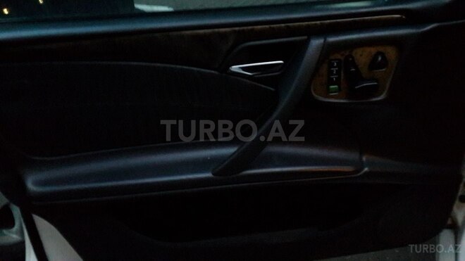Mercedes E 320 2001, 116,000 km - 3.2 l - Bakı