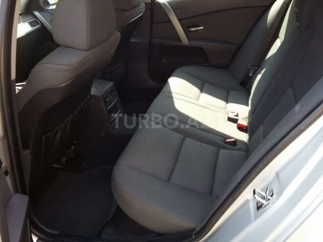 BMW 520 2004, 200,000 km - 2.2 л - Bakı