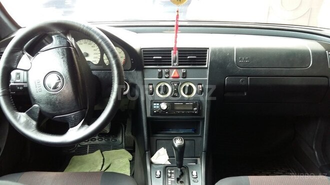 Mercedes C 180 1998, 188,000 km - 1.8 l - Bakı