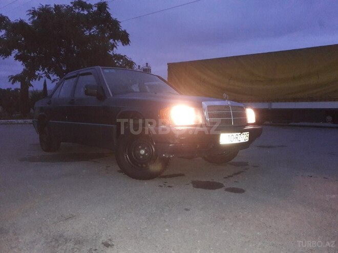 Mercedes 190 1992, 355,600 km - 2.0 l - Bakı