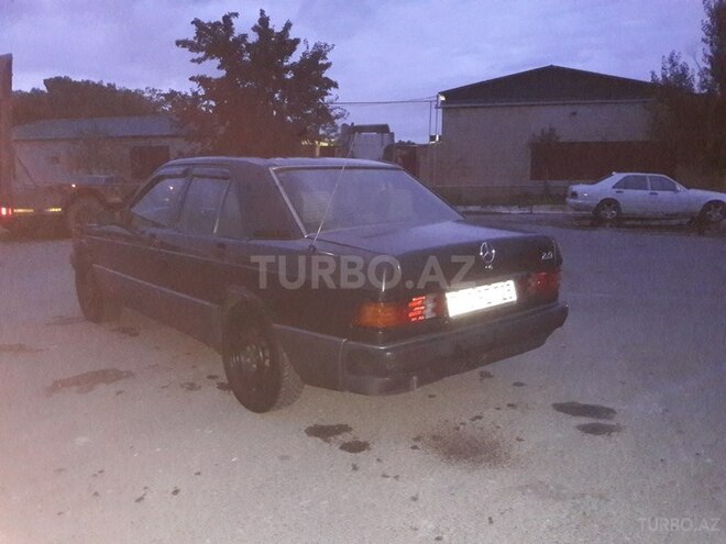 Mercedes 190 1992, 355,600 km - 2.0 l - Bakı