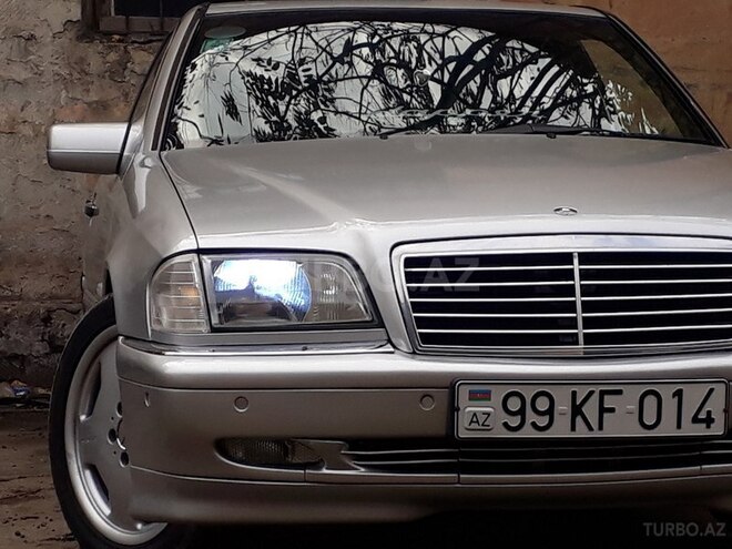 Mercedes C 240 1999, 280,000 km - 2.4 l - Bakı