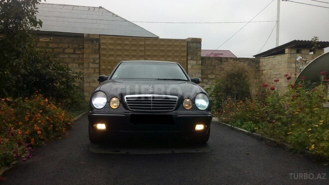 Mercedes E 280 2000, 190,000 km - 2.8 l - Bakı
