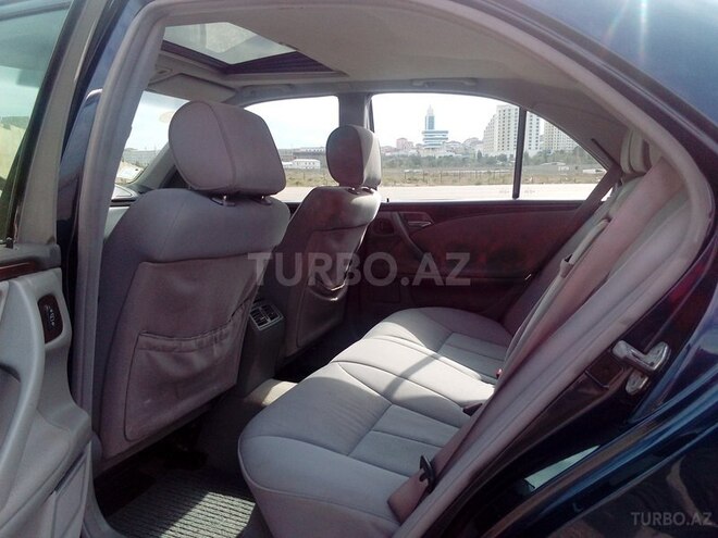 Mercedes E 280 2000, 196,000 km - 2.8 l - Bakı
