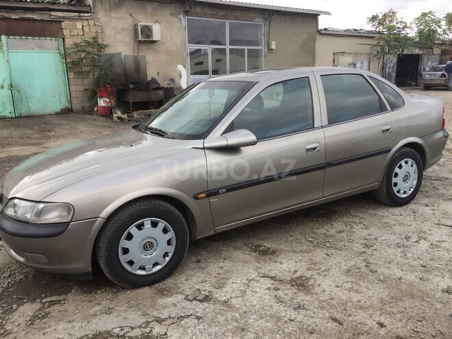 Opel Vectra 1996, 320,000 km - 1.8 l - Bakı