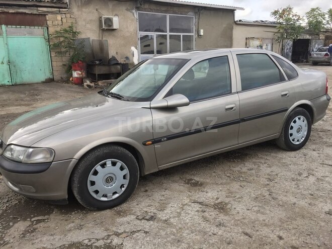 Opel Vectra 1996, 320,000 km - 1.8 l - Bakı