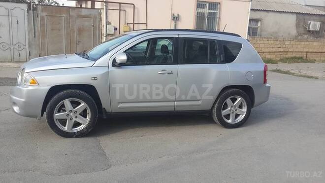 Jeep Compass 2008, 112,000 km - 2.4 л - Bakı
