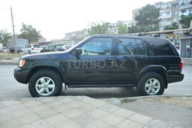 Nissan Pathfinder 2001, 186,000 km - 3.5 l - Bakı