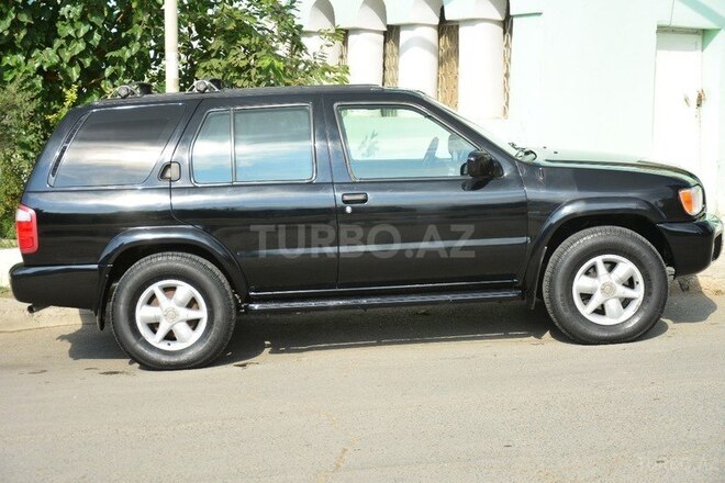 Nissan Pathfinder 2001, 186,000 km - 3.5 l - Bakı