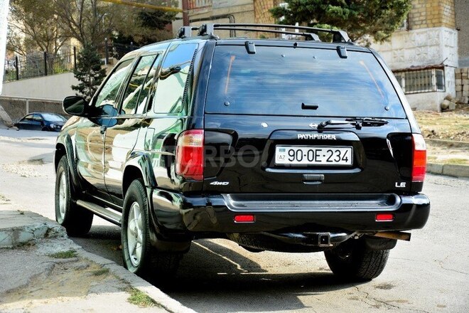 Nissan Pathfinder 2001, 186,000 km - 3.5 l - Bakı