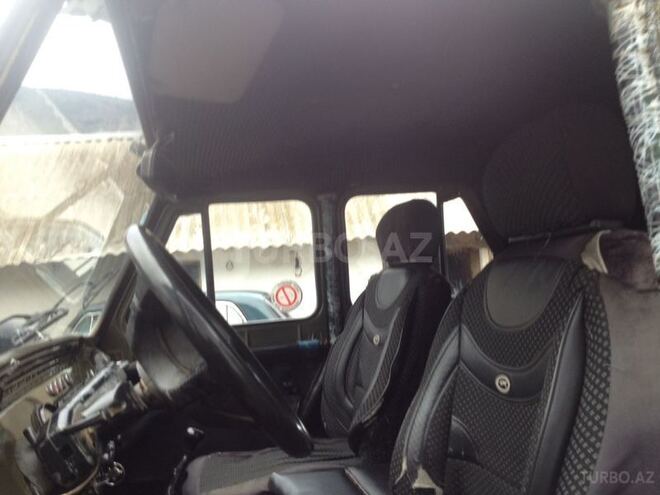 UAZ 469 1999, 139,000 km - 2.4 l - Yardımlı