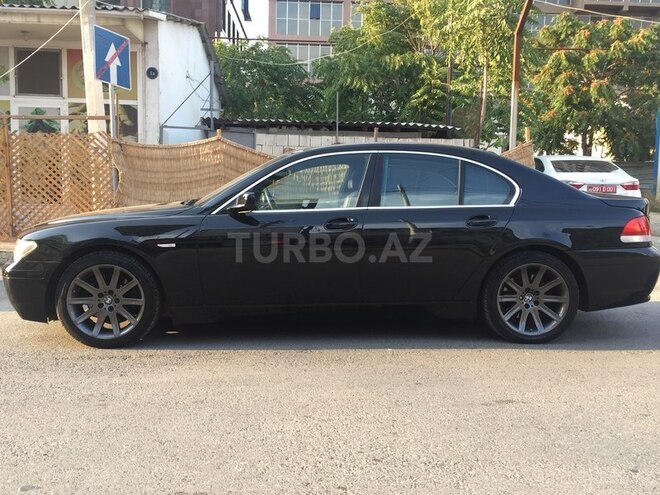 BMW 745 2002, 210,000 km - 4.4 l - Bakı