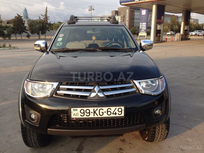 Mitsubishi L200 2013, 70,400 km - 2.5 l - Bakı
