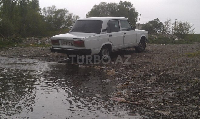 LADA (VAZ) 2107 2001, 28,000 km - 1.6 л - Ağstafa