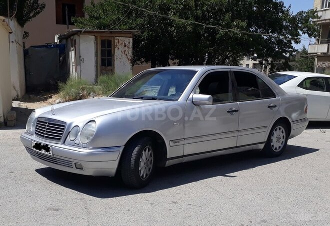 Mercedes E 200 1996, 430,000 km - 2.0 л - Bakı