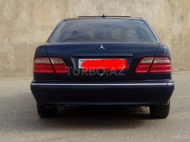 Mercedes E 280 2000, 296,000 km - 2.8 l - Bakı