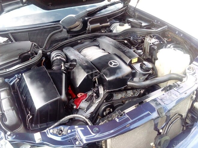Mercedes E 280 2000, 296,000 km - 2.8 l - Bakı