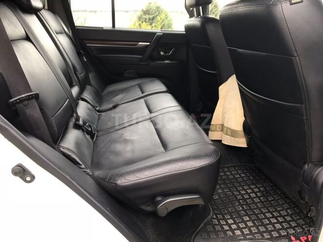 Mitsubishi Pajero 2008, 170,000 km - 3.0 l - Bakı
