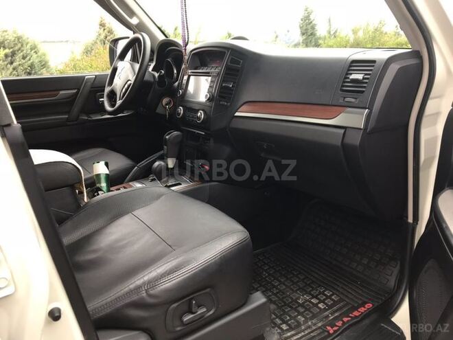 Mitsubishi Pajero 2008, 170,000 km - 3.0 l - Bakı