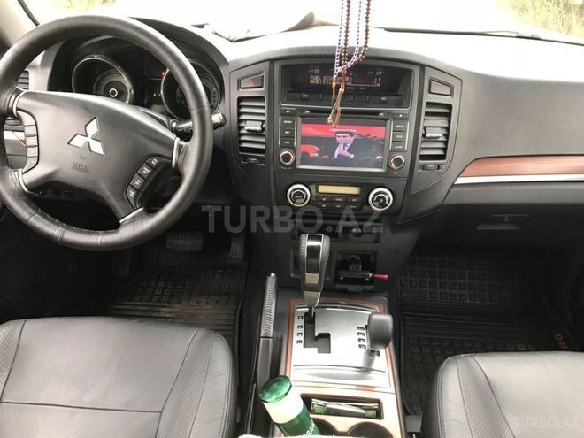 Mitsubishi Pajero 2008, 170,000 km - 3.0 l - Bakı