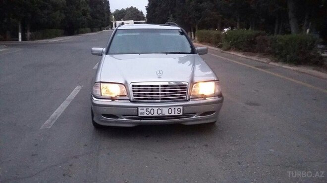 Mercedes C 240 1998, 290,000 km - 2.4 l - Sumqayıt