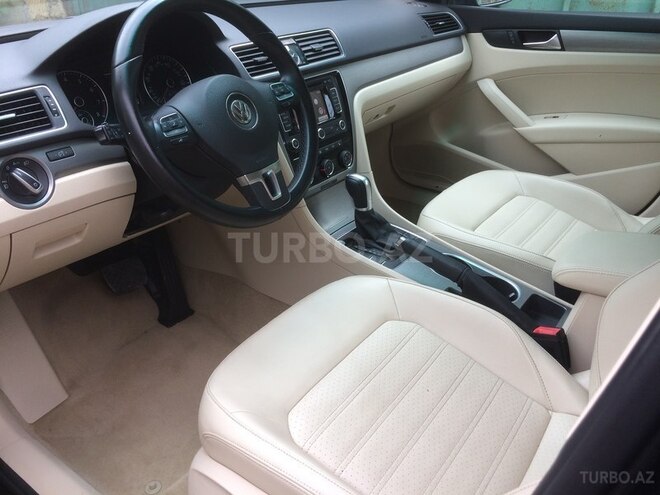 Volkswagen Passat 2015, 29,000 km - 1.8 l - Bakı