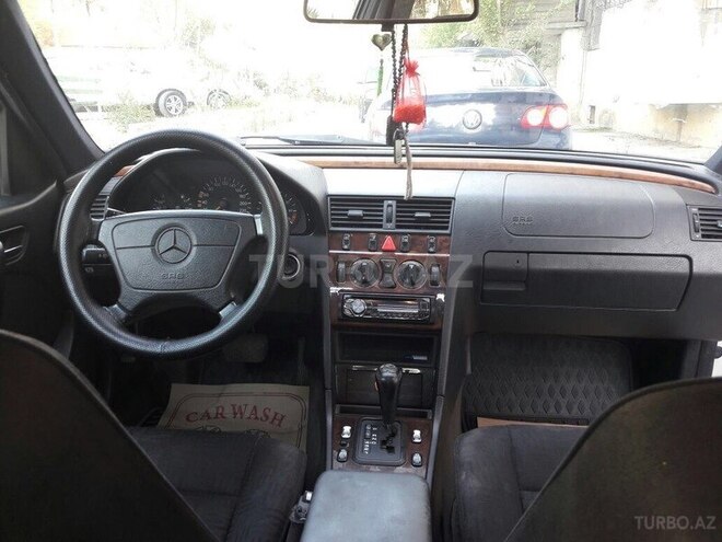 Mercedes C 180 1997, 393,000 km - 1.8 l - Bakı