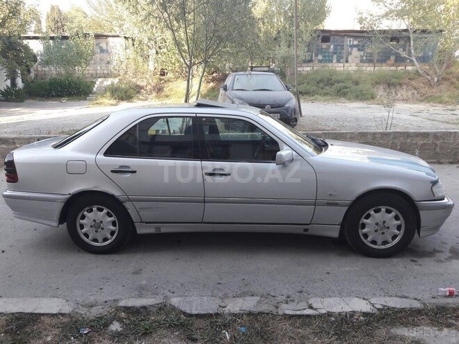 Mercedes C 180 1997, 393,000 km - 1.8 l - Bakı