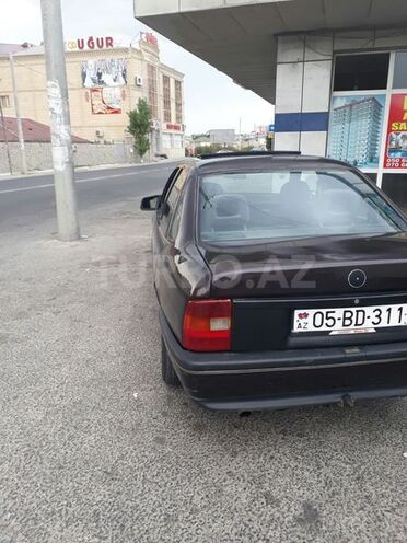 Opel Vectra 1991, 246,701 km - 0.2 л - Bakı