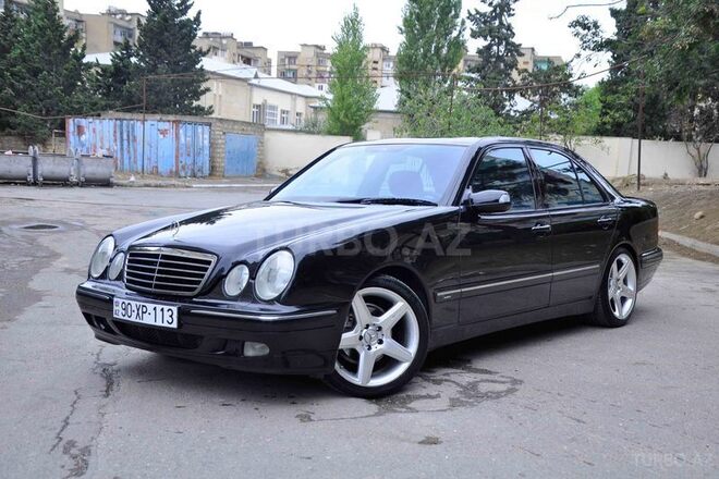 Mercedes E 240 1999, 267,880 km - 2.4 l - Bakı