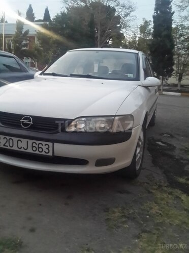 Opel Vectra 1998, 1,111 km - 2.0 л - Gəncə